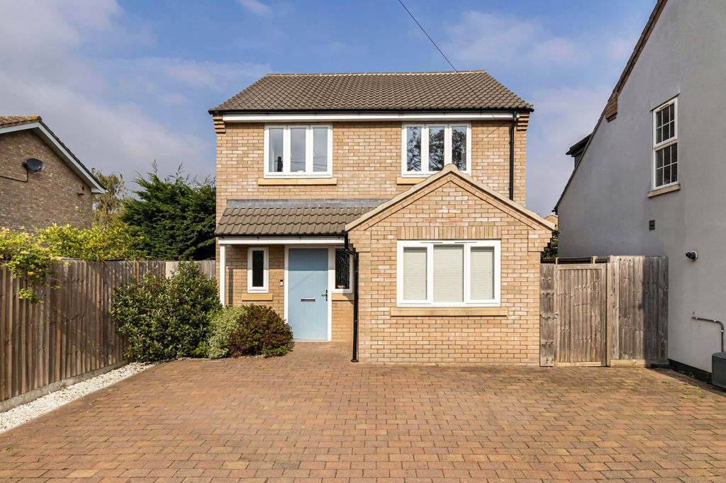 Property photo 1 of 37