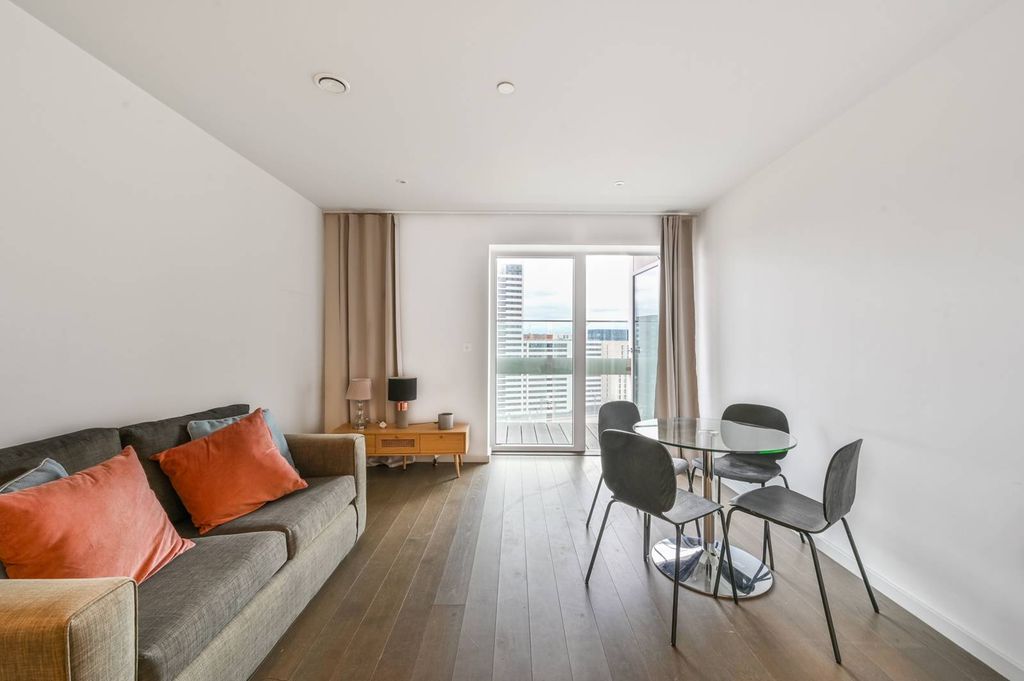 Property photo 2 of 5