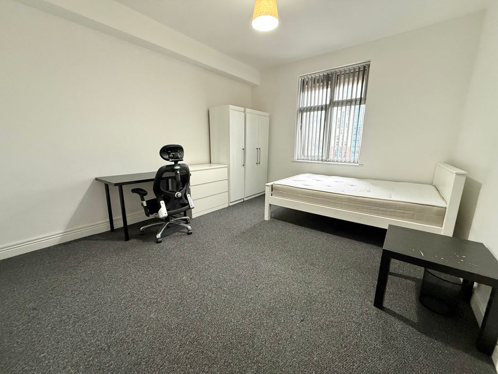 Property photo 1 of 7 Img_4177