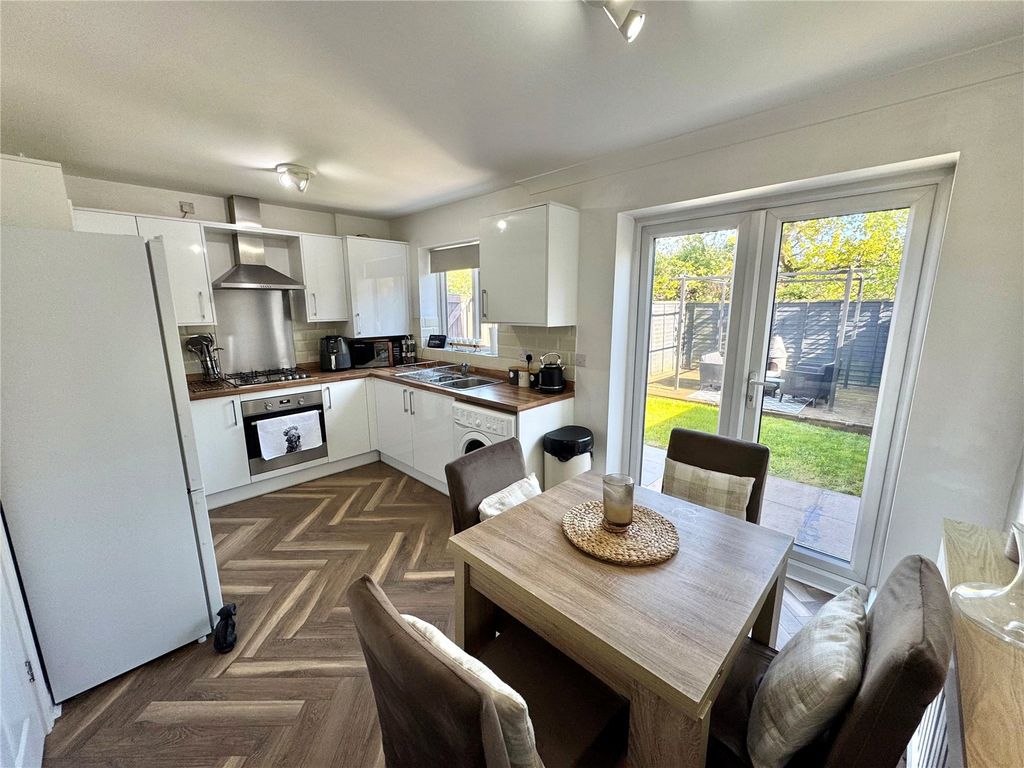 Property photo 2 of 23 Picture No. 07