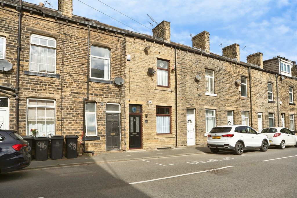 Property photo 1 of 22