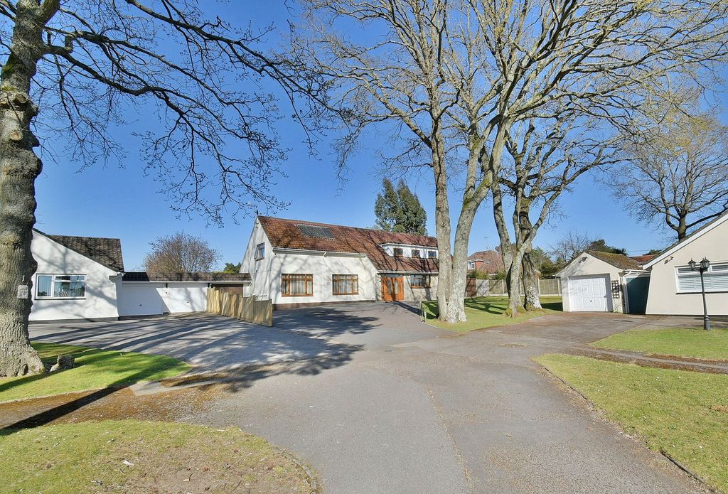 Property photo 3 of 29