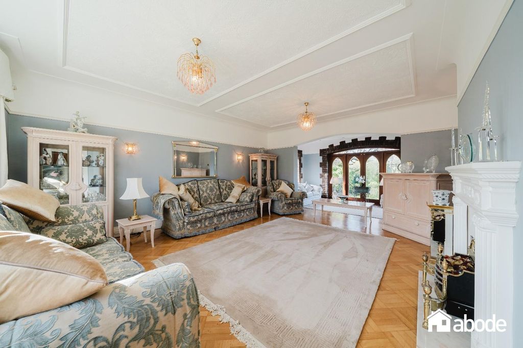 Property photo 3 of 49 5 St Michaels Road -54.Jpg