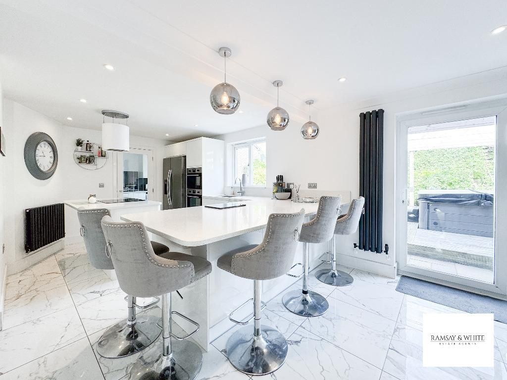 Property photo 2 of 27 Photo 2