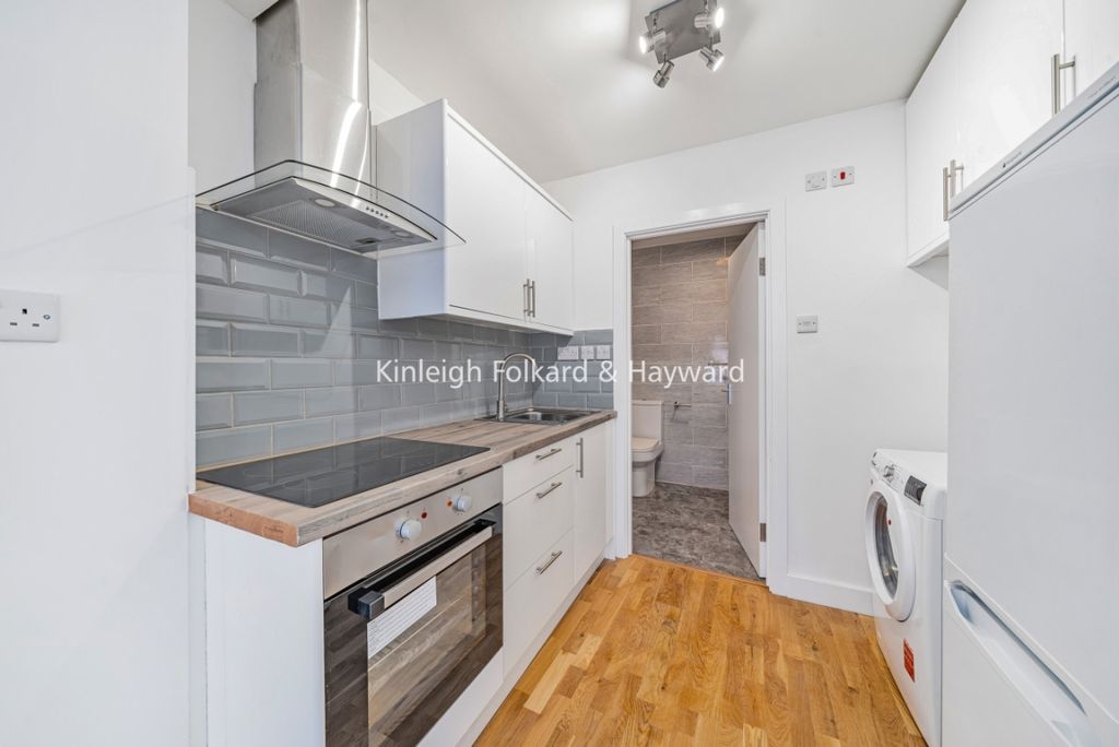 Property photo 2 of 6 Picture 2