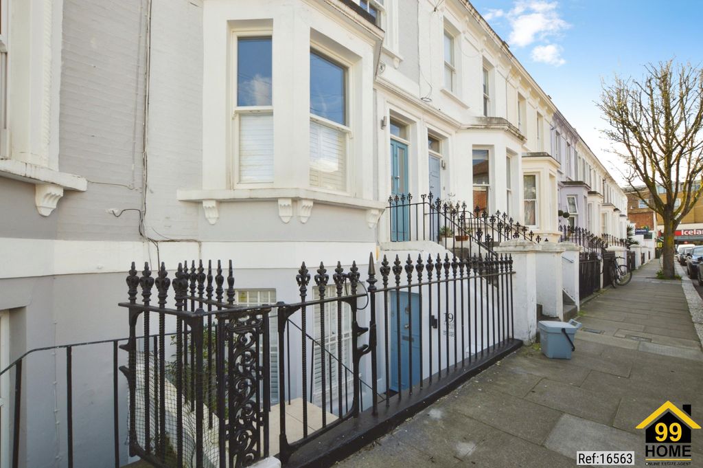 Property photo 3 of 20 Photo 2