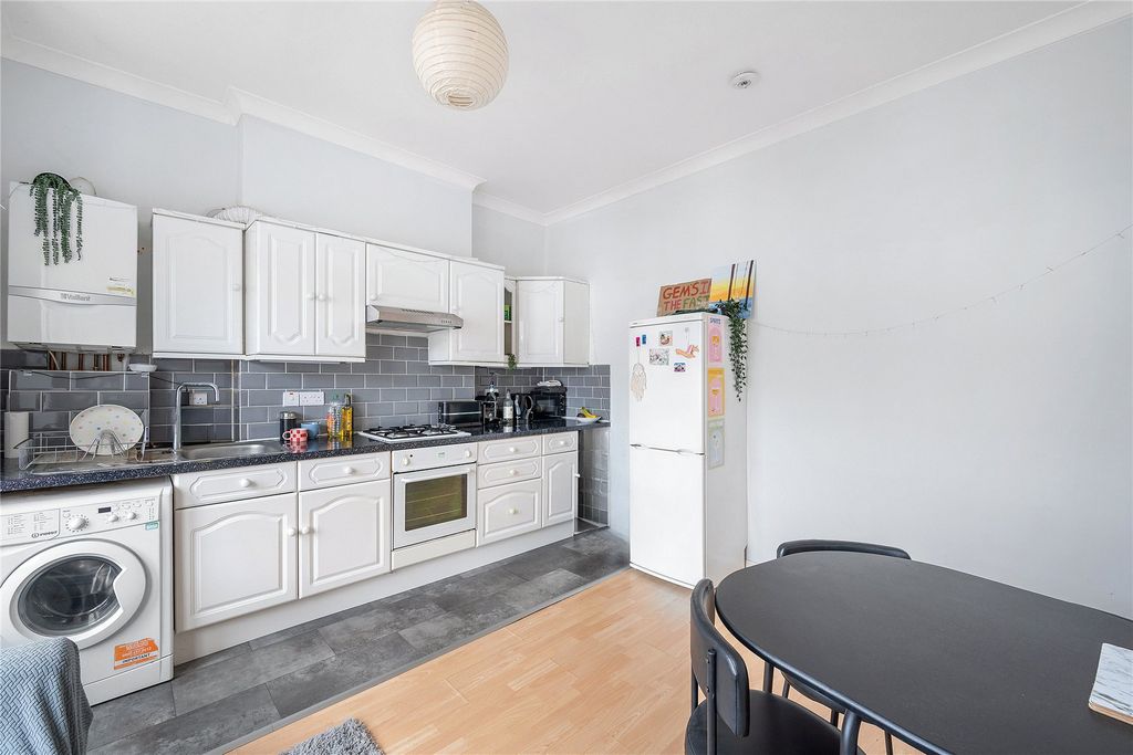 Property photo 3 of 13 Picture No. 04