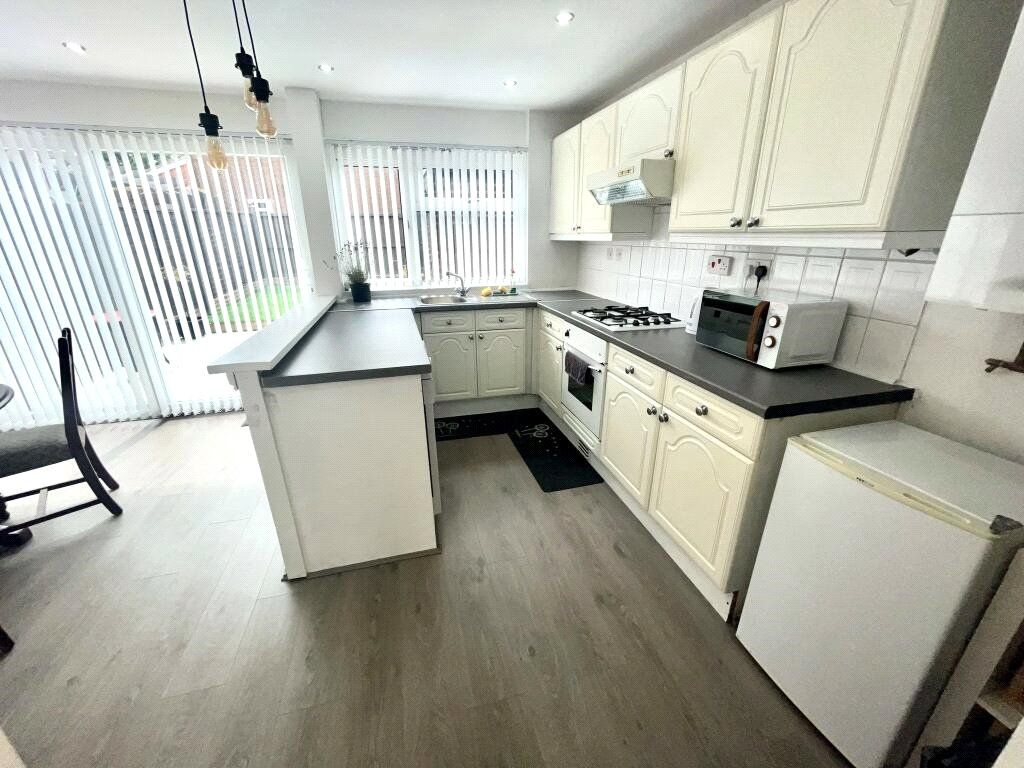 Property photo 3 of 9 Picture No. 28