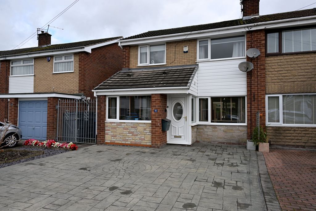 Property photo 1 of 30