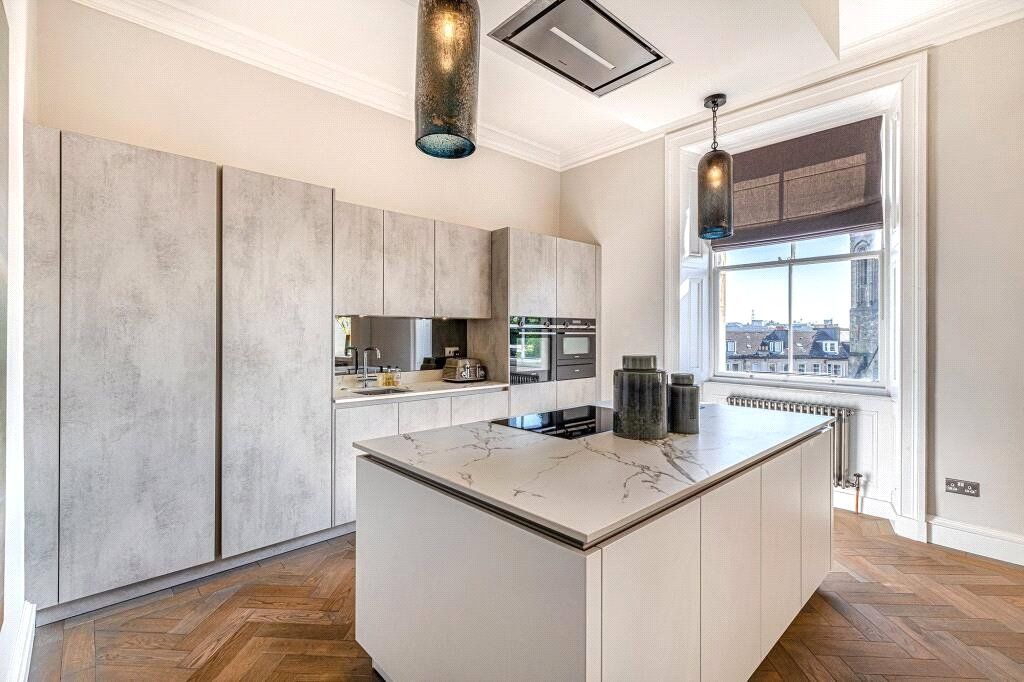 Property photo 2 of 8 Picture No. 03