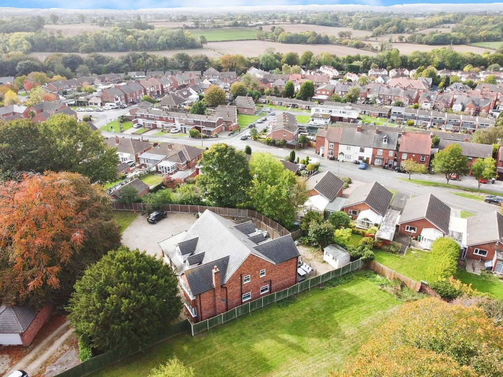 Property photo 1 of 17 Photo