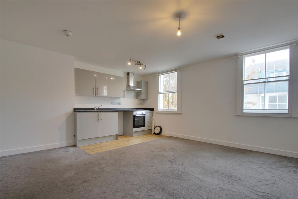 Property photo 3 of 7 Open Plan Lounge Kitchen