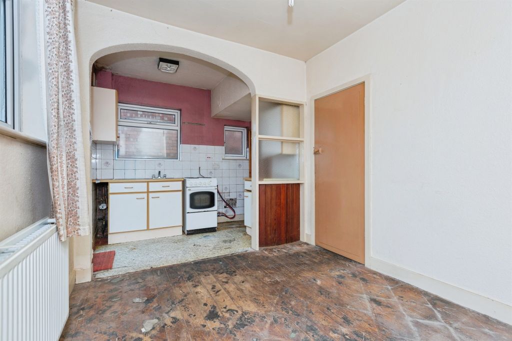 Property photo 3 of 20