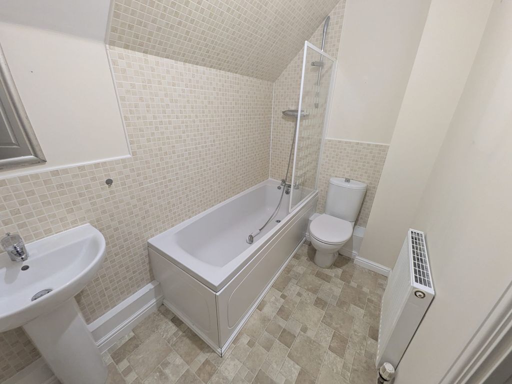 Additional image 7 of 2 bed flat for saleBlaen Bran Close, Cwmbran NP44
