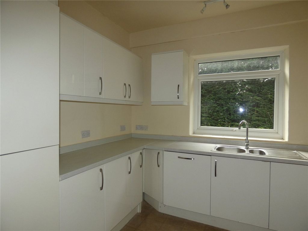 Property photo 3 of 24 Picture No. 02