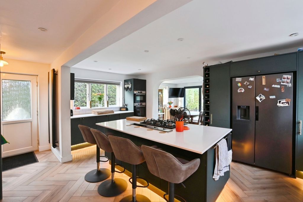 Additional image 7 of 3 bed detached house for saleSouth Grove, Petworth, West Sussex GU28