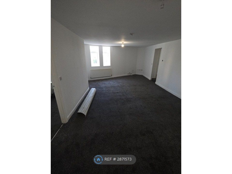 Property photo 2 of 7 Lounge