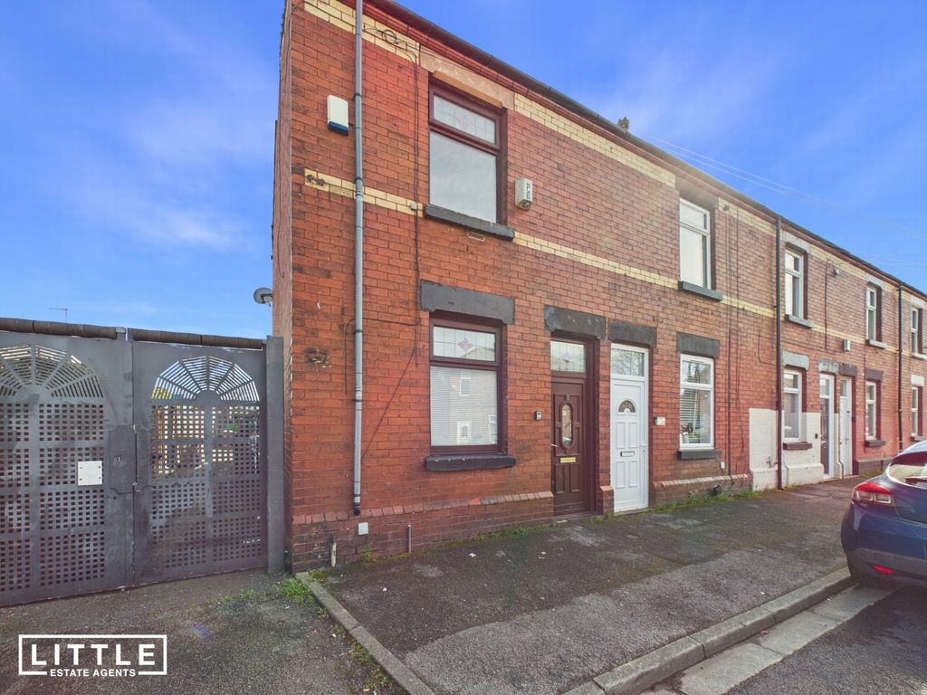 Property photo 1 of 17 Photo 15