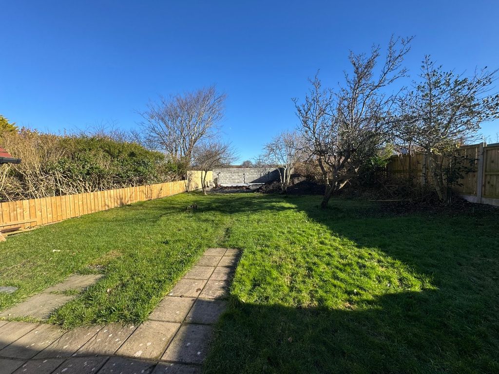 Property photo 3 of 51