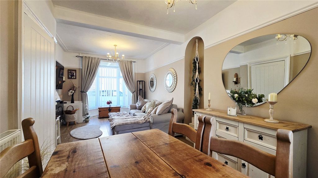 Property photo 3 of 14 Picture No. 47
