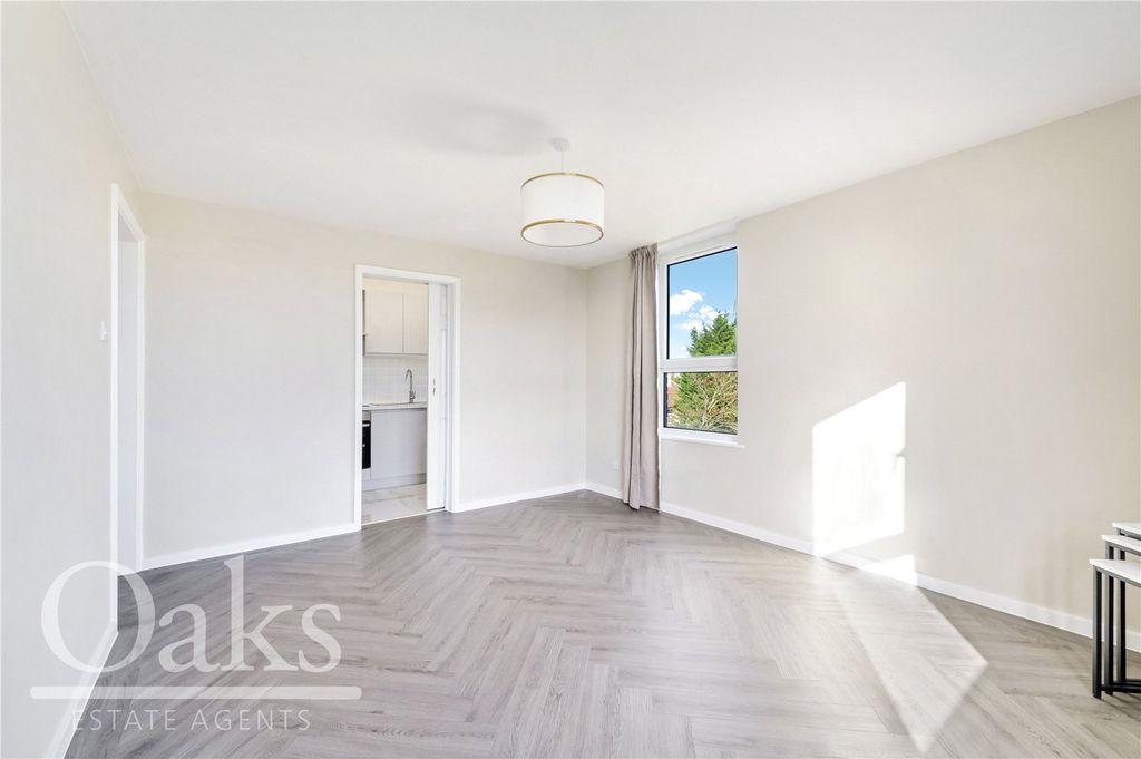 Property photo 2 of 8 Picture No. 05