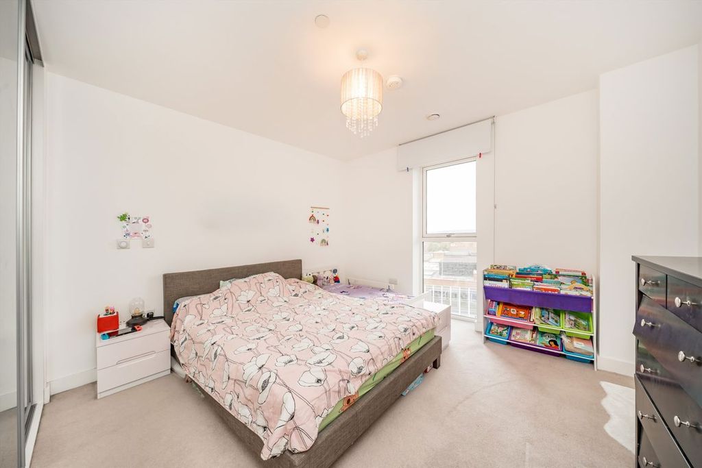 Property photo 3 of 7