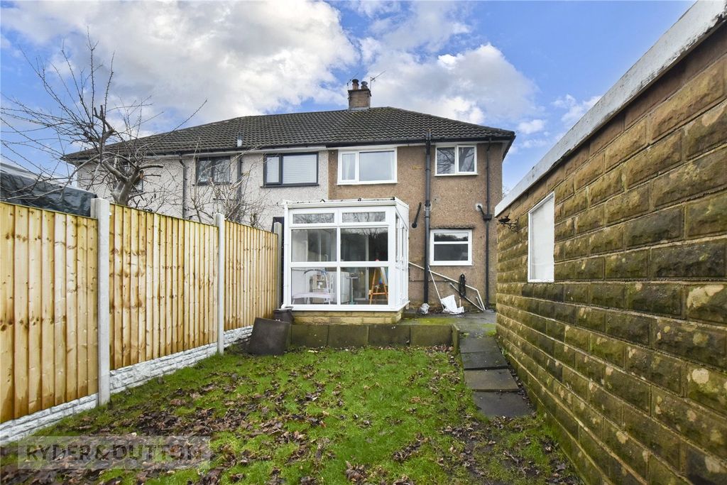 Property photo 2 of 21 Picture No. 20