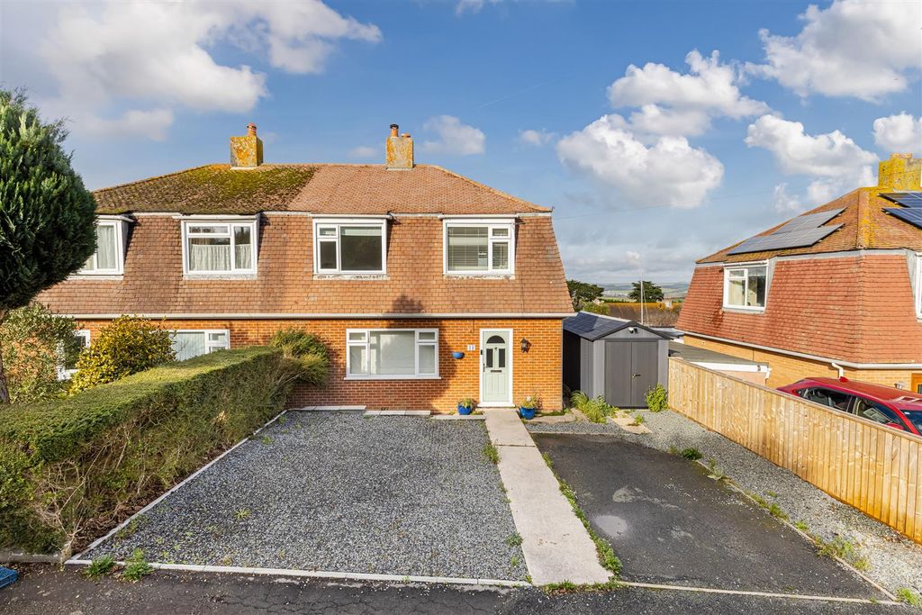Property photo 1 of 18 A01 - 13 Kingsale Road Salcombe - 251110.Jpg