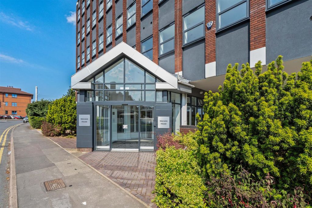 Property photo 1 of 11 Warwick House - Building-4_Lo.Jpg