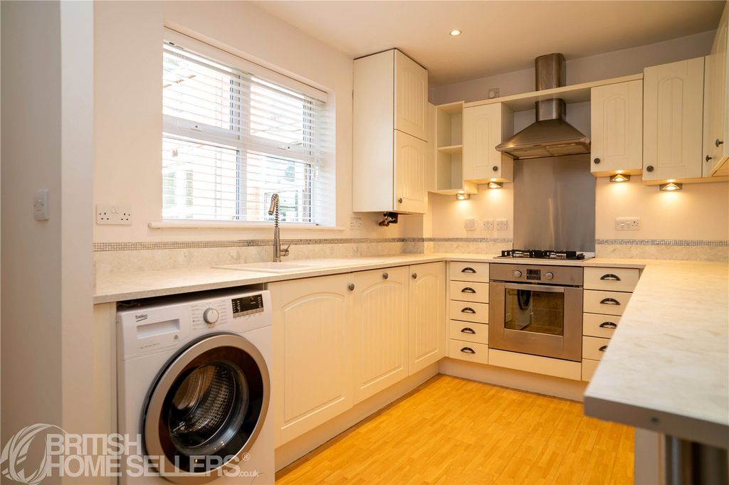 Property photo 2 of 18 Picture No. 06