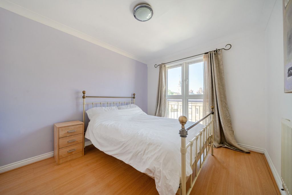 Property photo 2 of 11 Picture No. 06