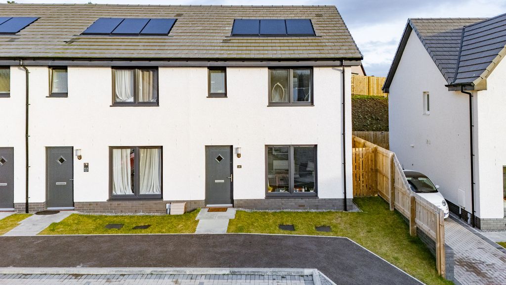 Property photo 1 of 34