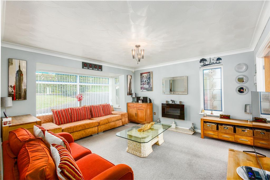 Property photo 2 of 31 Cz0A9387-Edit.Jpg