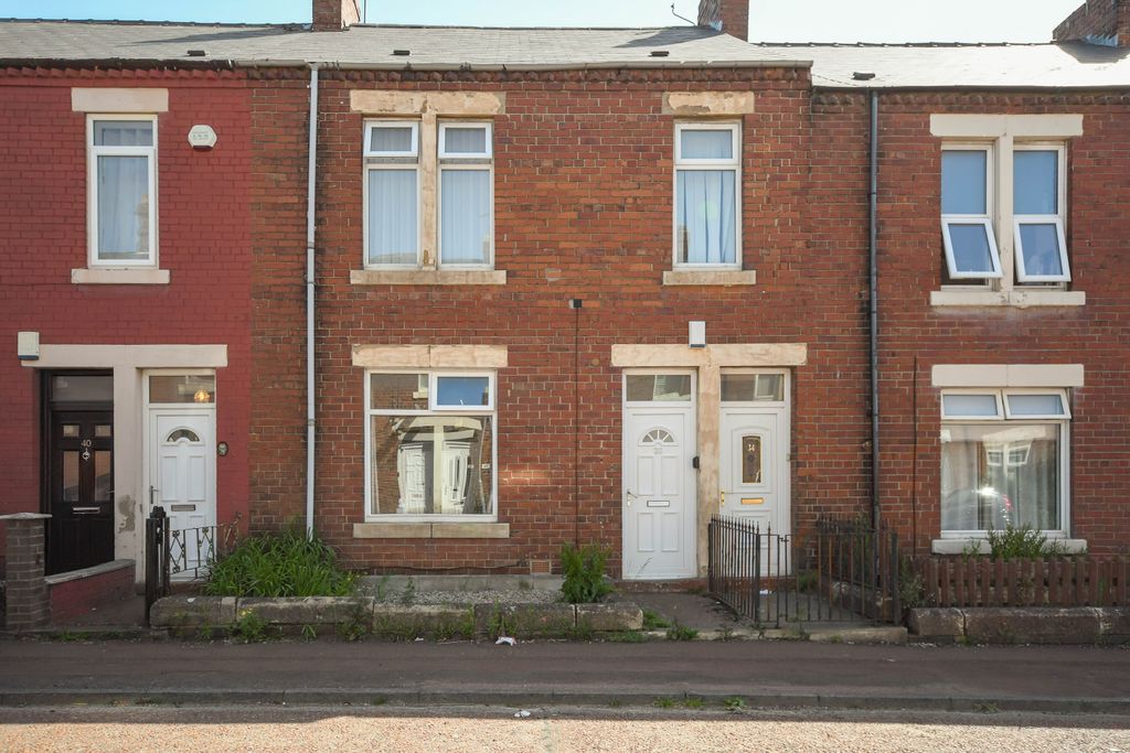 Property photo 1 of 15
