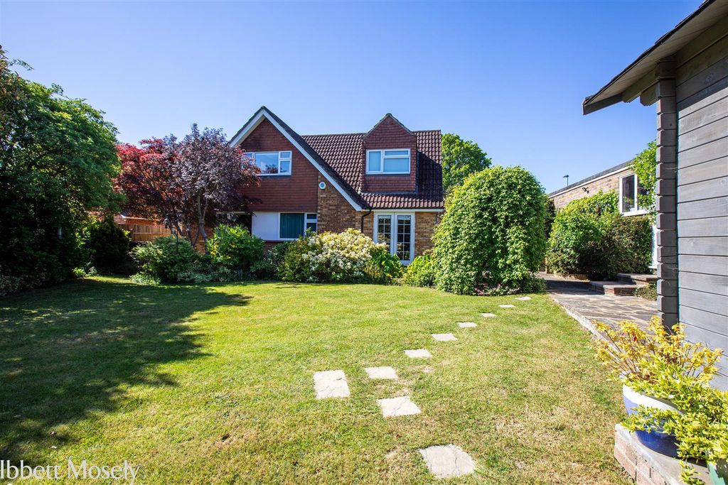 Property photo 2 of 21 11 Back.Jpg