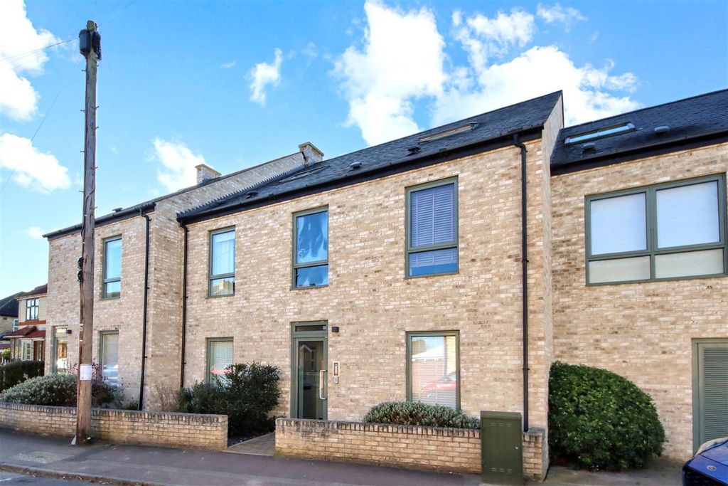 Property photo 1 of 17 Img_5107.Jpg