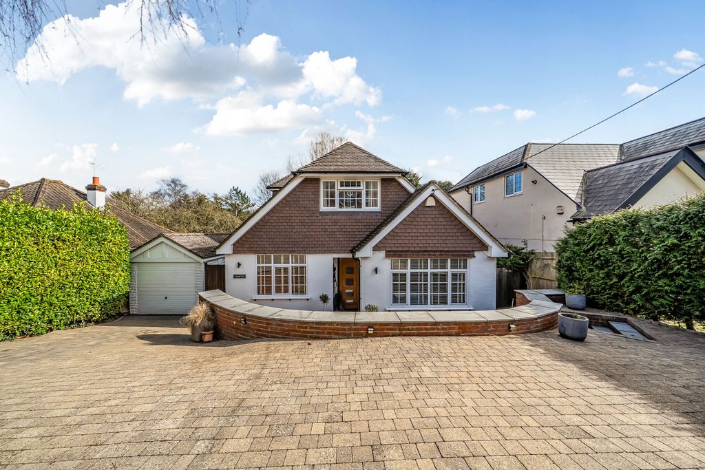 Property photo 1 of 20 1425567-19-69B188...