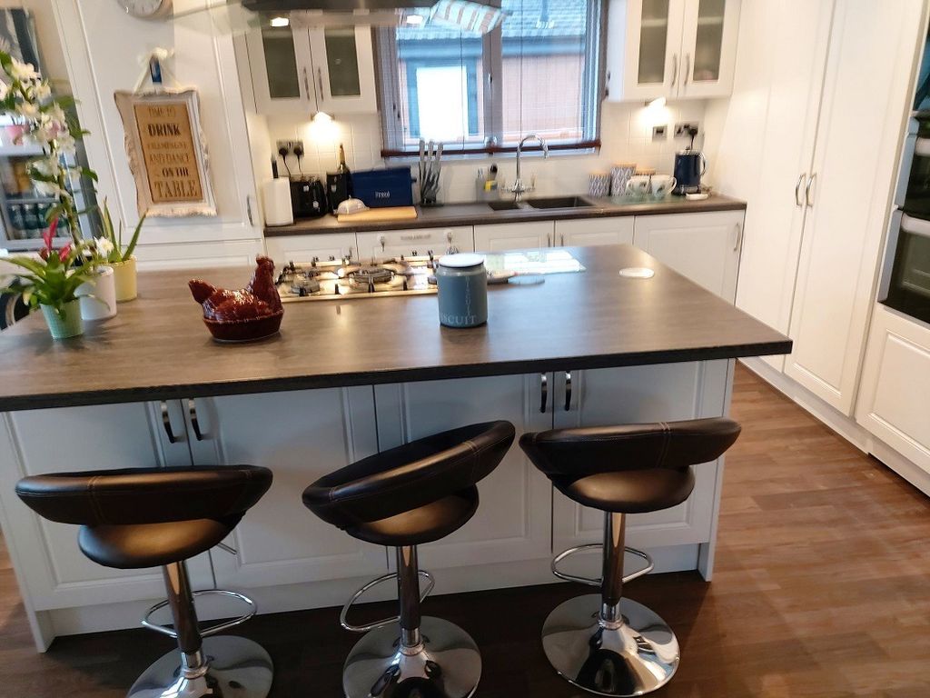 Property photo 3 of 9 Pemberton Glendale At Willowgrove Leisure Park