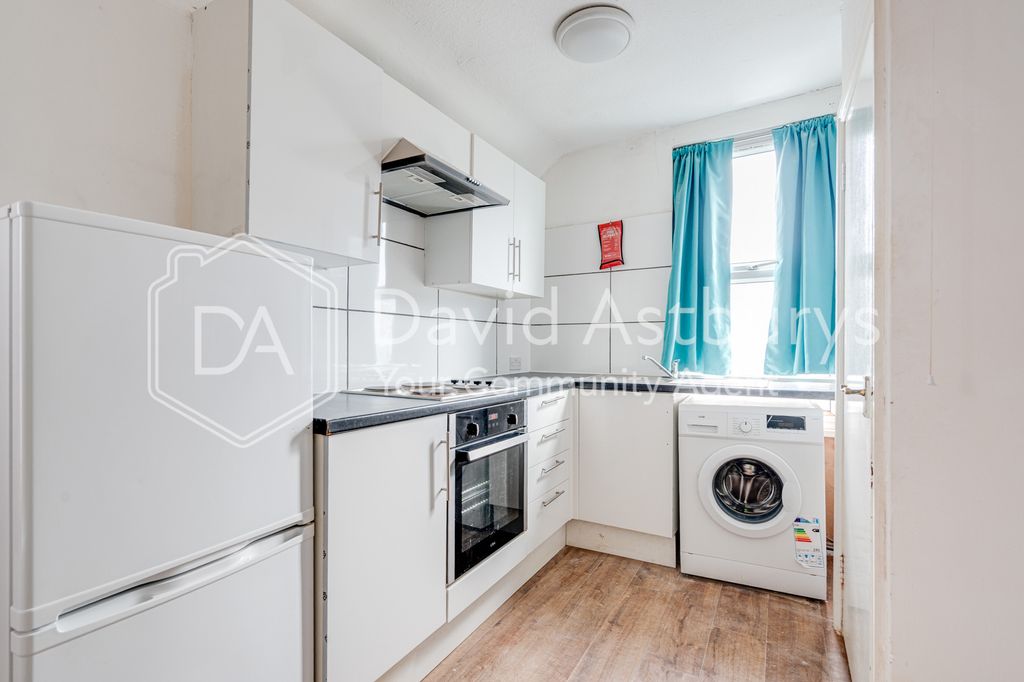 Property photo 2 of 6 Dsc07170Hdr