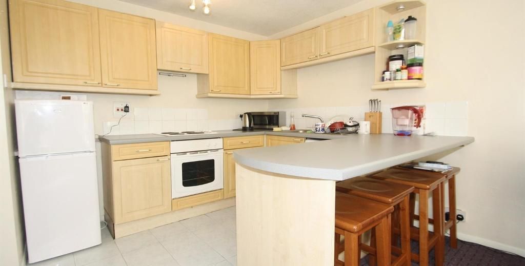 Property photo 1 of 4