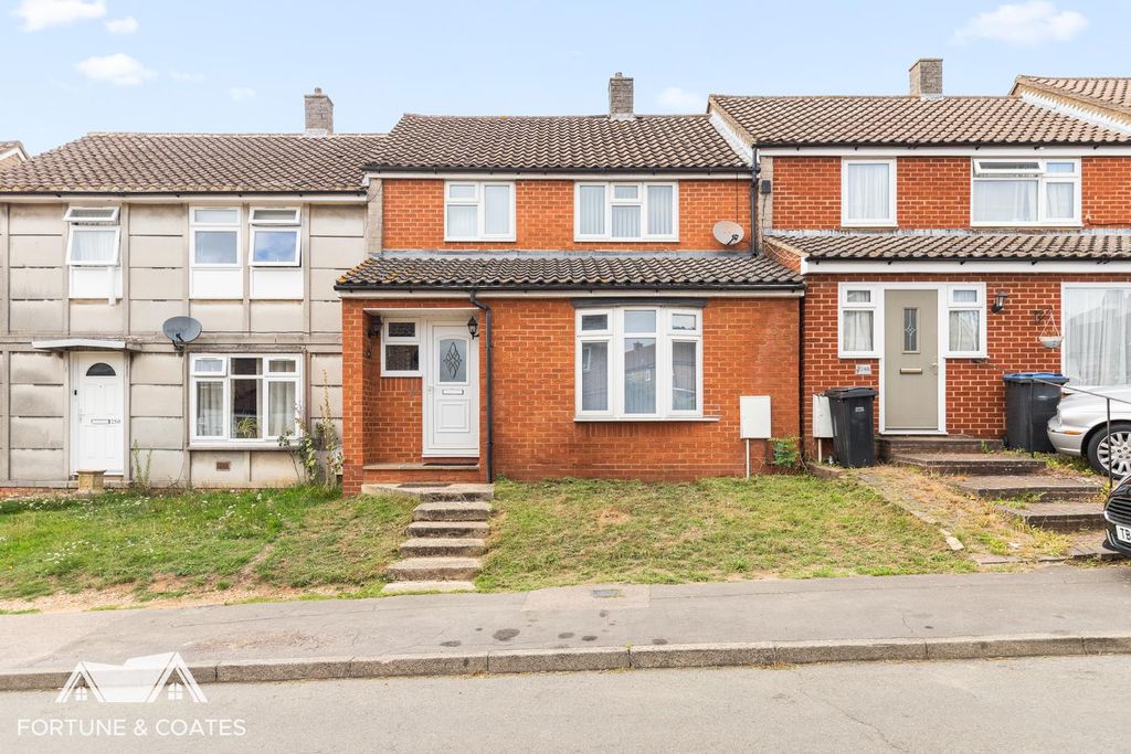 Property photo 1 of 23 Foldcroft_27.Jpg