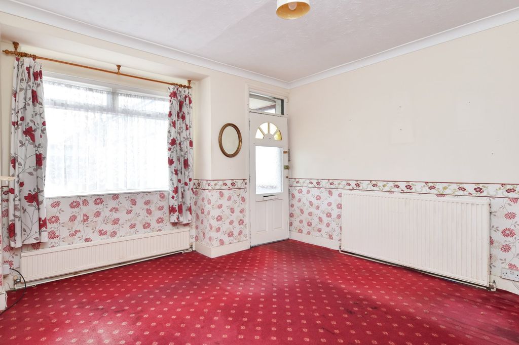 Property photo 3 of 27 Picture No. 19