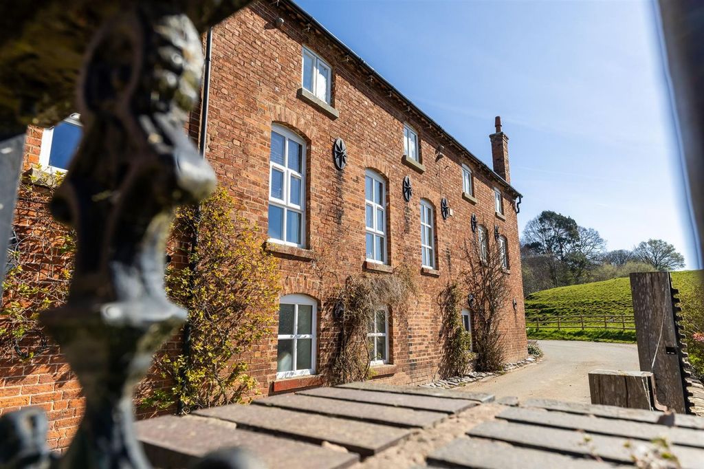 Property photo 3 of 43 1Hankelowmill-5.Jpg