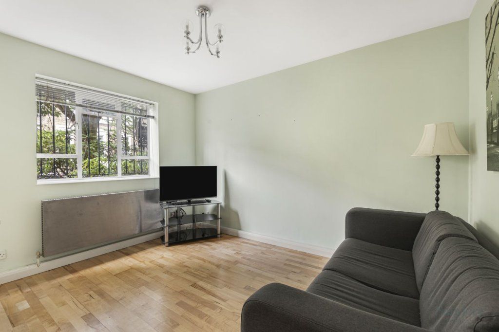 Property photo 2 of 18