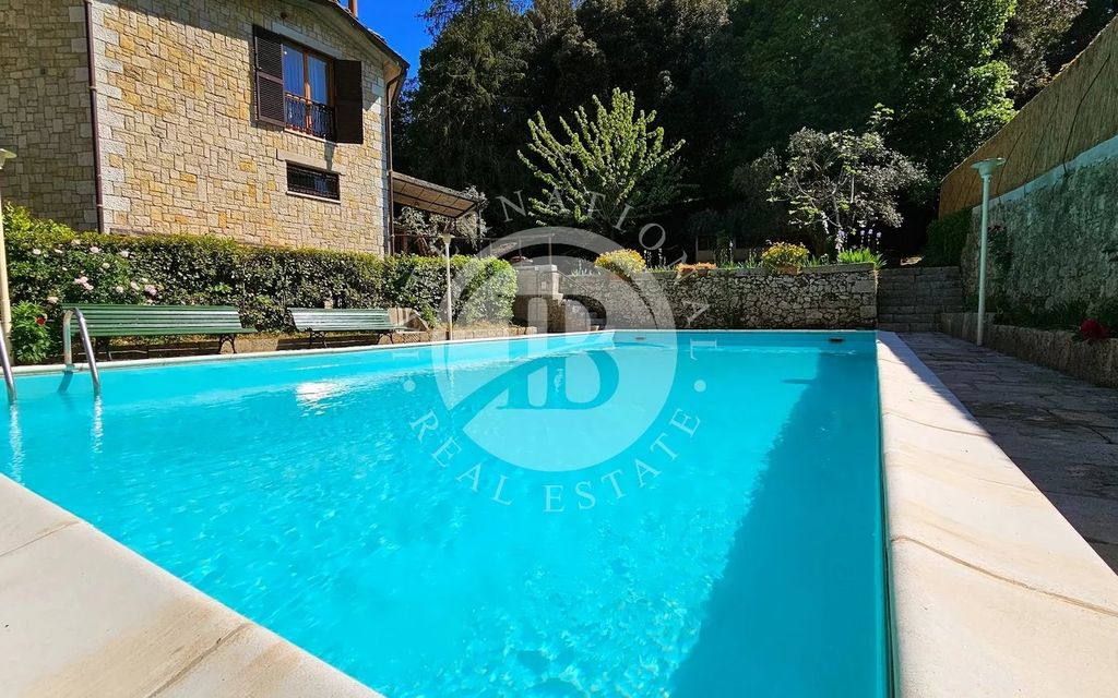 Property photo 2 of 26