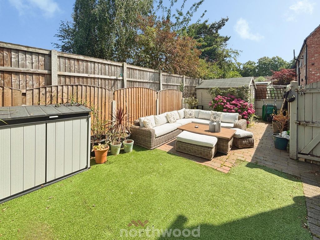 Property photo 2 of 13