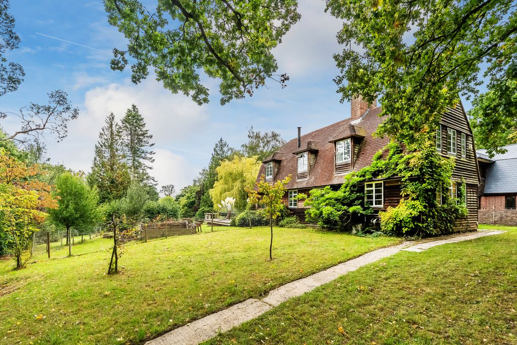 Property photo 2 of 38 36