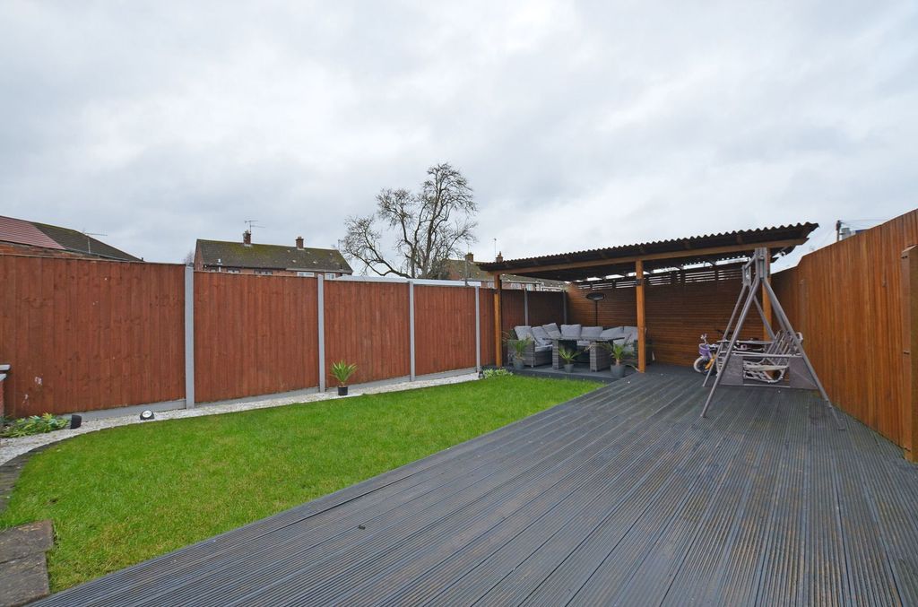 Property photo 3 of 15