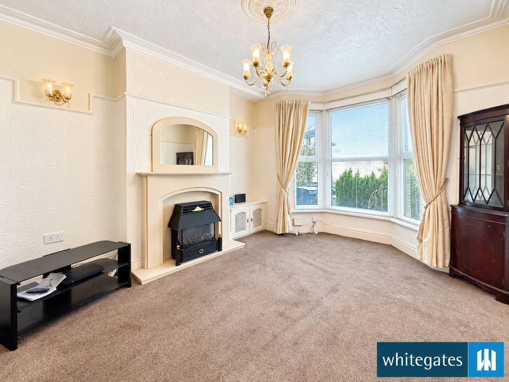 Property photo 3 of 15 Picture No. 12