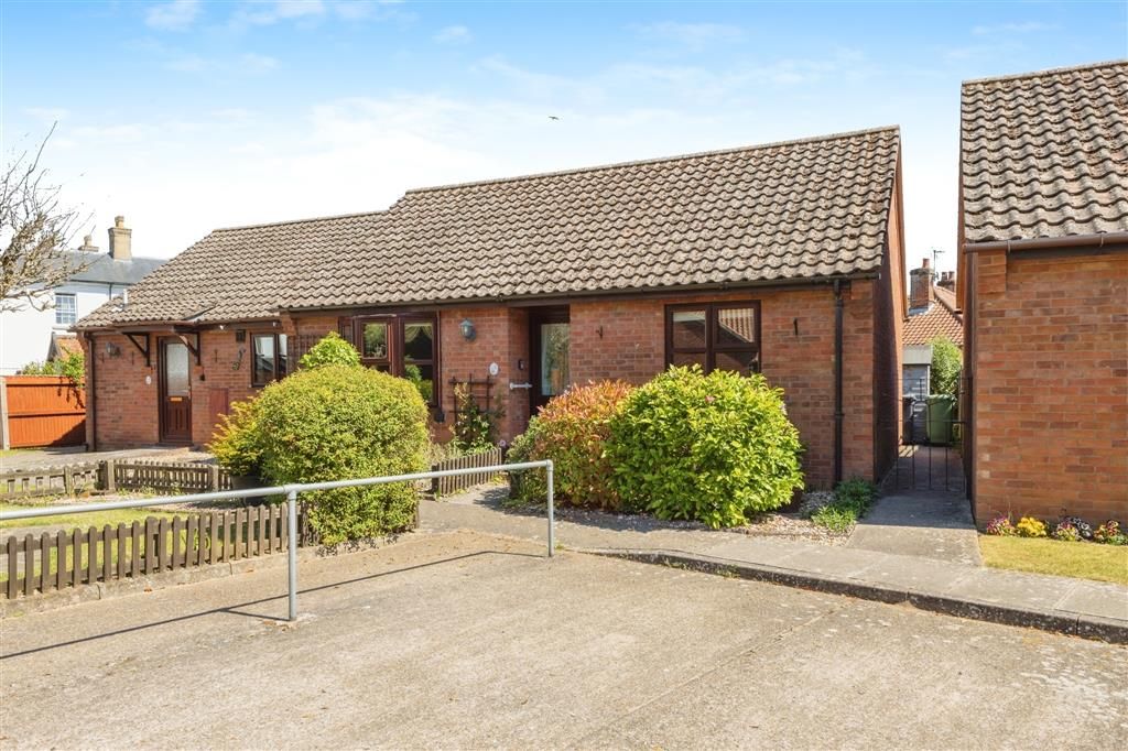 Property photo 1 of 19